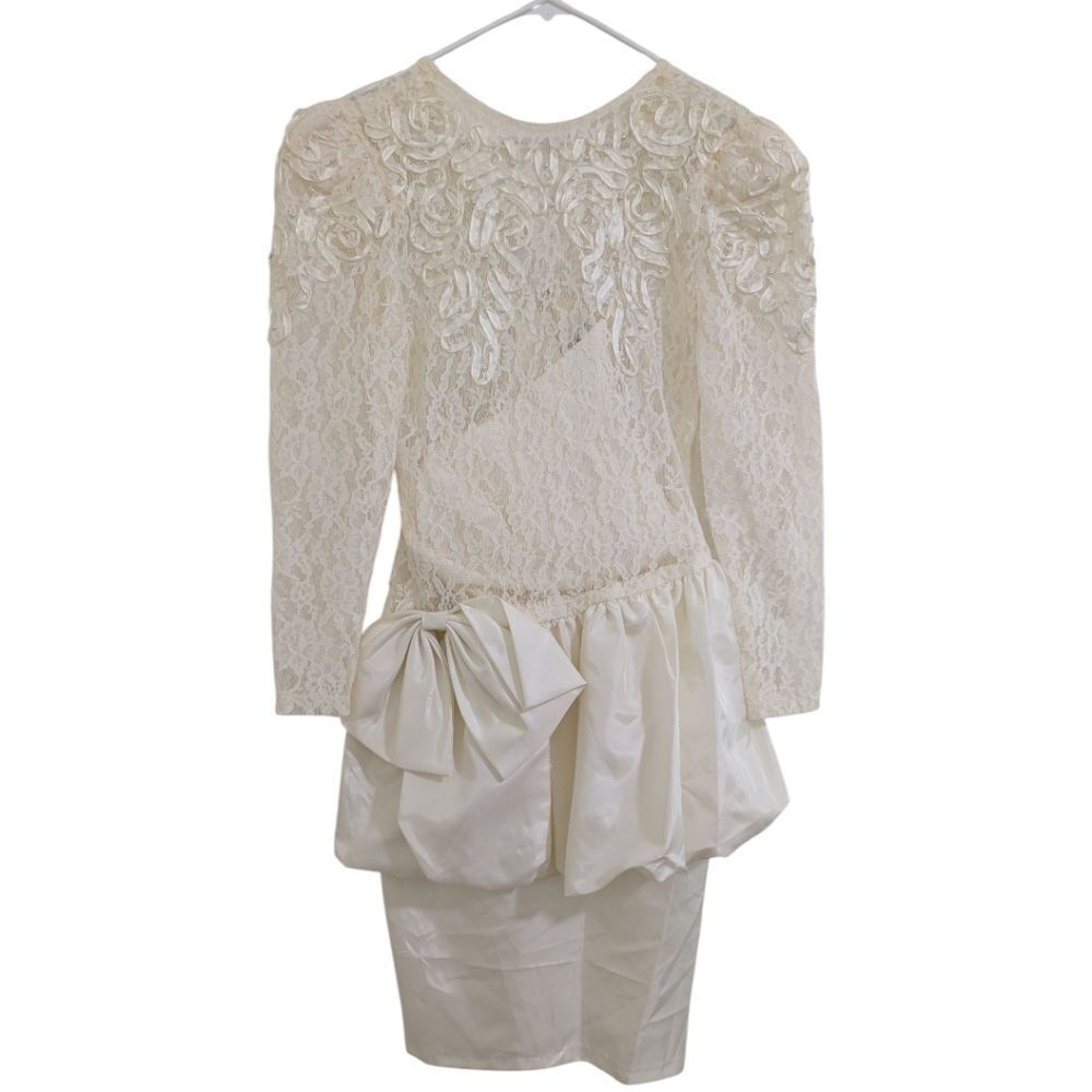 VTG NIKI by Niki Livas Ivory Lace & Satin Bubble Peplum Dress U.S.A. Women's 8